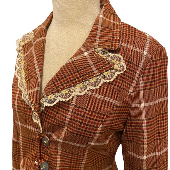 Y2K Plaid Blazer With Lace Trim Collar - Picture 8 of 11